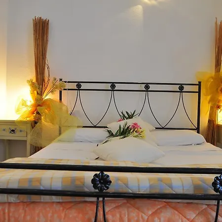 Feriested Big - Li Rosi Marini 3*